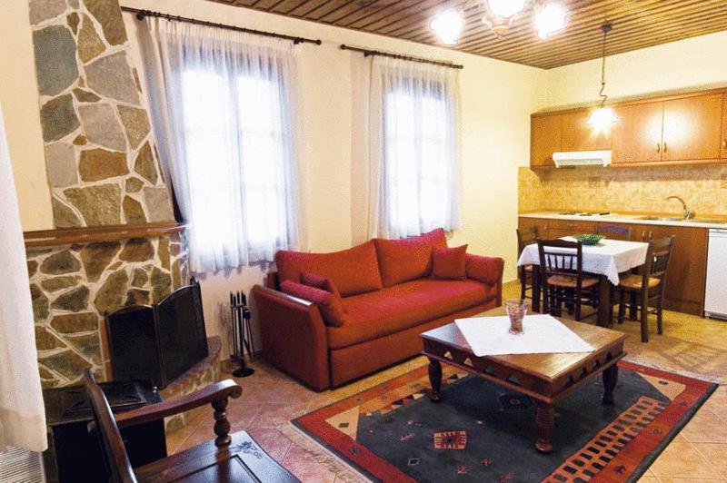 Villa Kastanodasos Emporio  部屋 写真