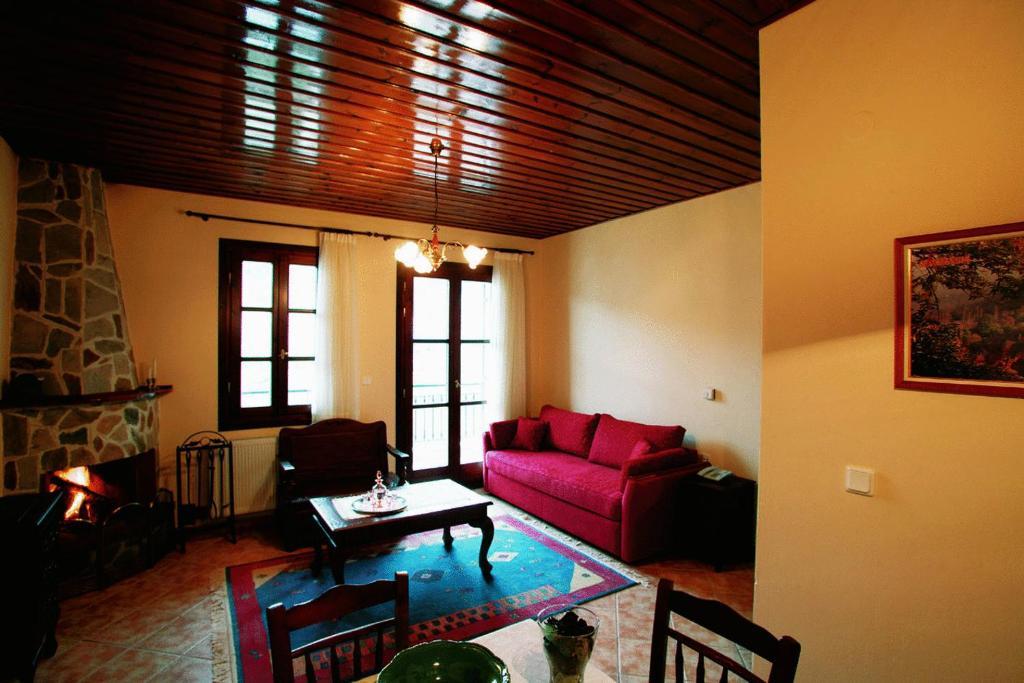 Villa Kastanodasos Emporio  部屋 写真